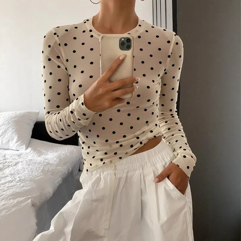Spring/Summer 2026 Women's Long Sleeve Polka Dot Top
Spring/Summer 2026 Women's Long Sleeve Polka Dot Top