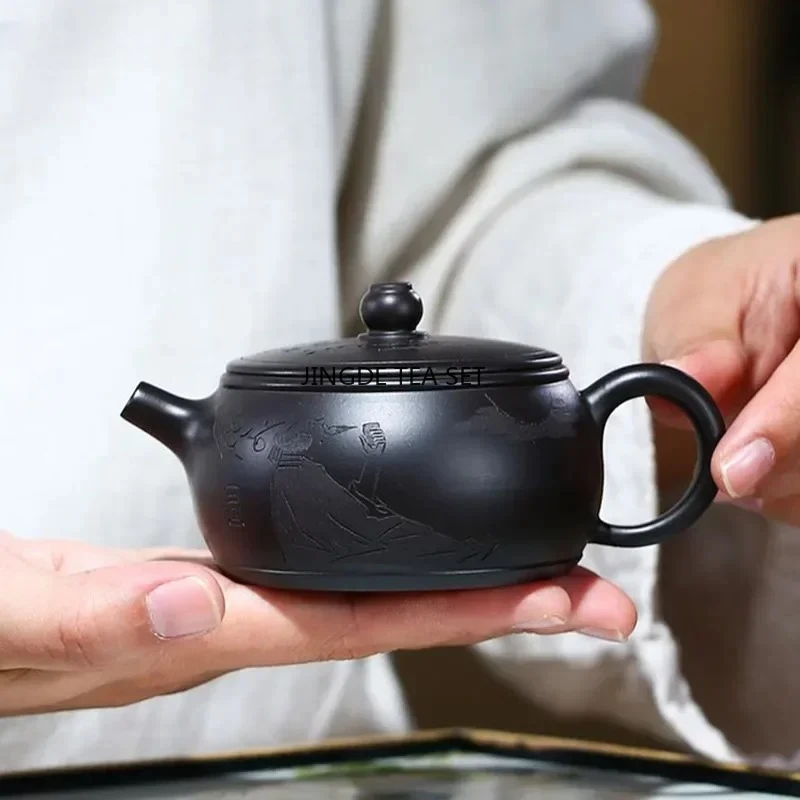 160ml Yixing Yixing Purple Clay Pot Ball Hole Filter Beauty Tea Pouring Pot Raw Mineral Kung Fu Tea Set
160ml Yixing Yixing Purple Clay Pot Ball Hole Filter Beauty Tea Pouring Pot Raw Mineral Kung Fu Tea Set