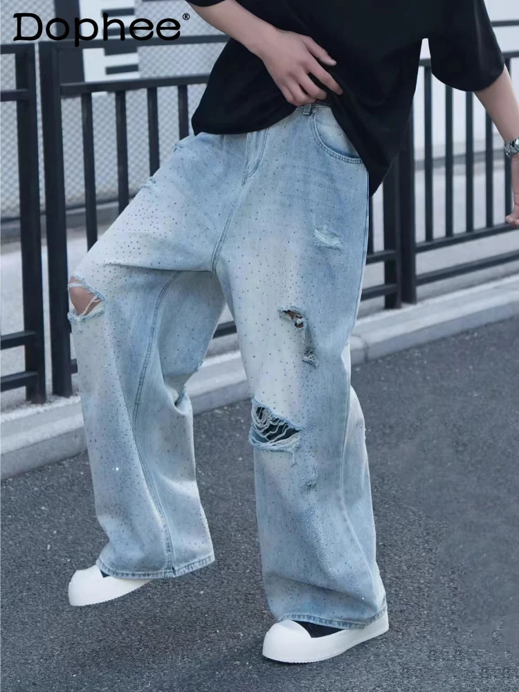 2026 Men's Spring Summer New High Street Denim Trousers Hole Hot Diamond Design Jeans Trendy Loose Comfort Straight Denim Pants
2026 Men's Spring Summer New High Street Denim Trousers Hole Hot Diamond Design Jeans Trendy Loose Comfort Straight Denim Pants