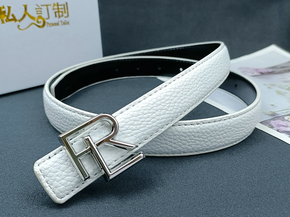 New letter belt, simple and personalized, niche fashion belt, double-sided, versatile for both men and women, waist cinching
New letter belt, simple and personalized, niche fashion belt, double-sided, versatile for both men and women, waist cinching