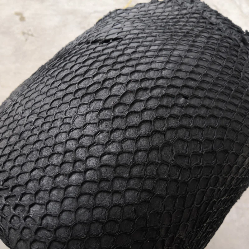 Окрашенная в воде ниль-окунь, рыбья кожа, специальная кожа для короткого зажима, материал для кошелька, чехол для мобильного телефона, посылка для карт, сделай сам
Окрашенная в воде ниль-окунь, рыбья кожа, специальная кожа для короткого зажима, материал для кошелька, чехол для мобильного телефона, посылка для карт, сделай сам