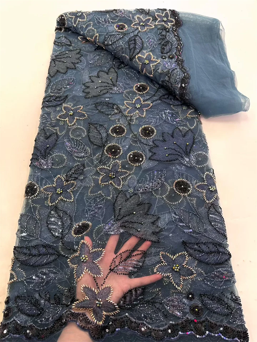 Navy blue colo Elegant Handmade Beads Embroidery French Tulle Lace Fabric For Party Nigerian Luxury Sequines Lace Fabric Wedding
Navy blue colo Elegant Handmade Beads Embroidery French Tulle Lace Fabric For Party Nigerian Luxury Sequines Lace Fabric Wedding