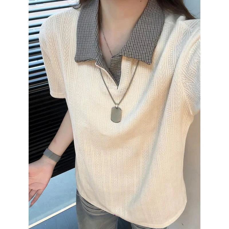 Men's Summer 2026 American Style Wheat Pattern Polo T-Shirt Short Sleeve Cleanfit Casual Streetwear Tops with Houndstooth Collar
Men's Summer 2026 American Style Wheat Pattern Polo T-Shirt Short Sleeve Cleanfit Casual Streetwear Tops with Houndstooth Collar