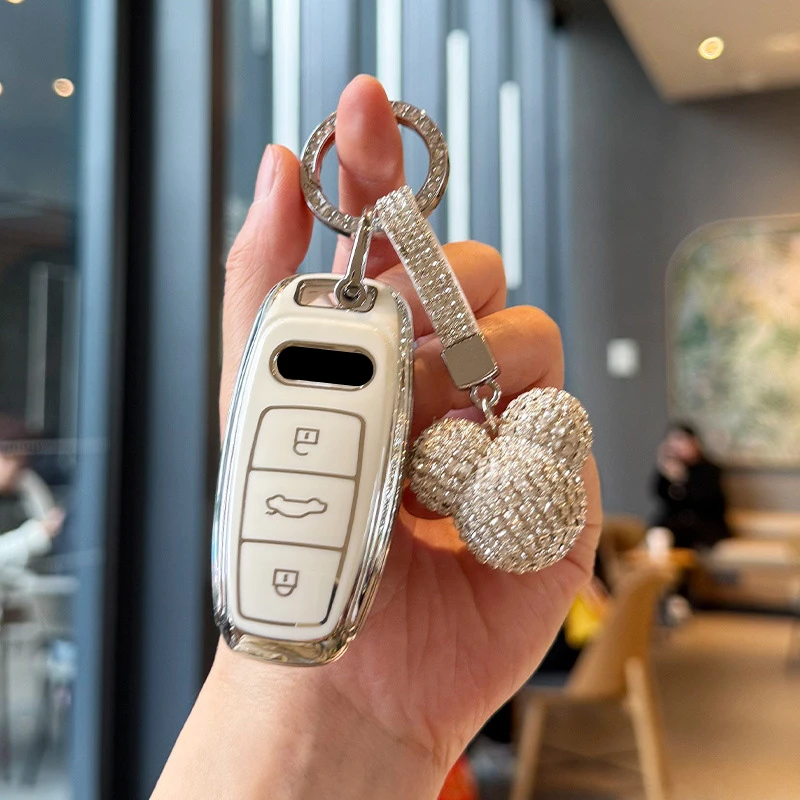 TPU Car Key Case Remote Cover Shell Holder Styling Fob For Audi A3L A4L A5 A6L Q4 e-tron A7L Q5 Q6 RS6 RS7 R8 S4 S6 S7 S8 Q3
TPU Car Key Case Remote Cover Shell Holder Styling Fob For Audi A3L A4L A5 A6L Q4 e-tron A7L Q5 Q6 RS6 RS7 R8 S4 S6 S7 S8 Q3