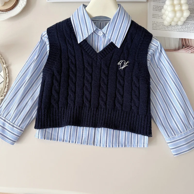 Girls' Outfit Autumn New Children's Knitted Vest Striped Shirt Pleated Skirt Three-Piece Set
Girls' Outfit Autumn New Children's Knitted Vest Striped Shirt Pleated Skirt Three-Piece Set