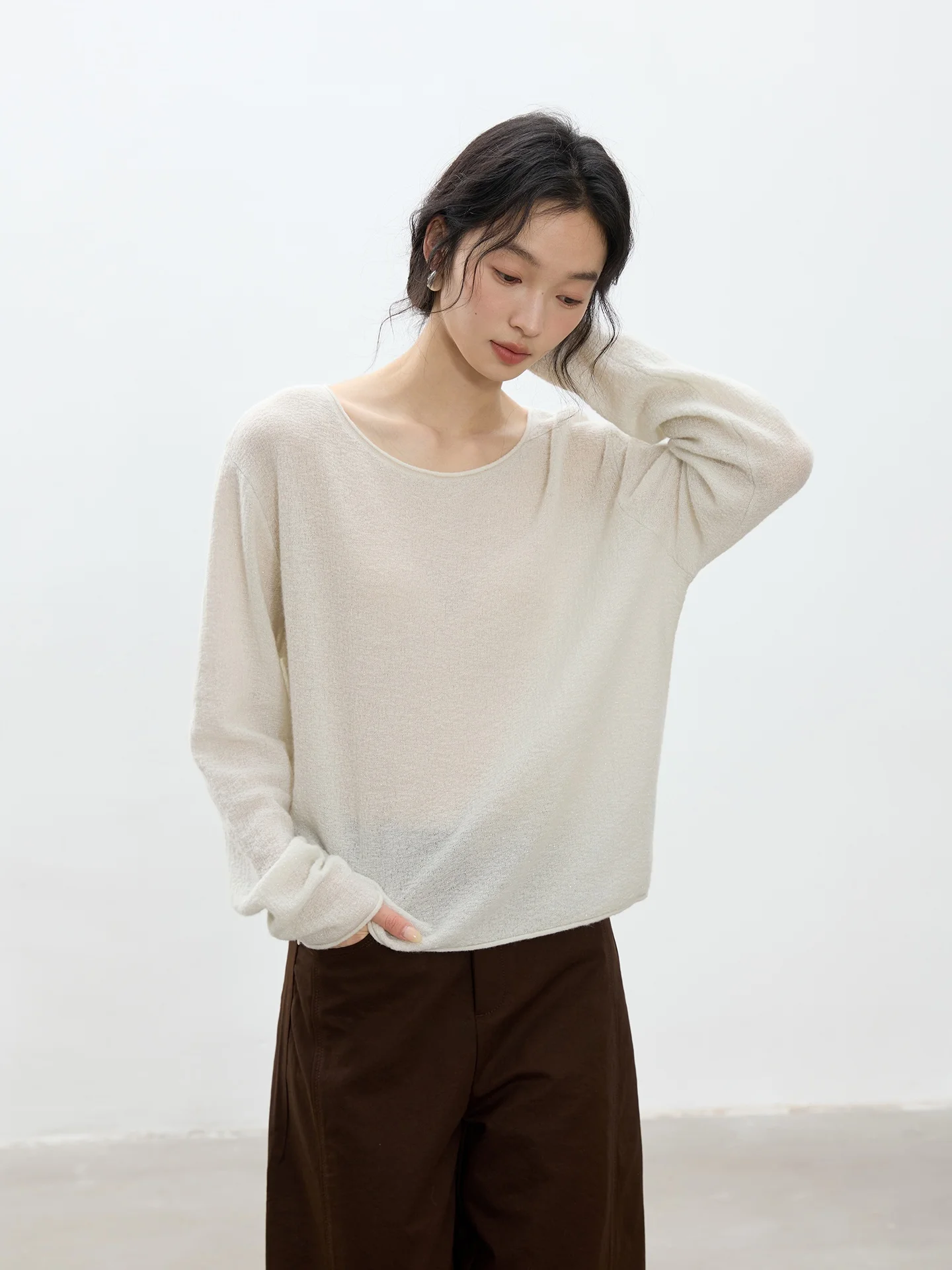 Supmwos Thin Woolen Knitted Top Women's Long Sve Base Layer irt Pure Color Versatile T-irt Spring Season Ladies Faion
Supmwos Thin Woolen Knitted Top Women's Long Sve Base Layer irt Pure Color Versatile T-irt Spring Season Ladies Faion