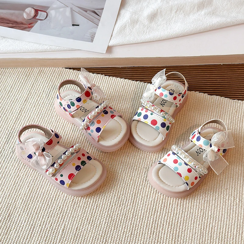 2026 Girls' Summer Wave Dot Pattern Sandals Open Toe Breathable Beach Shoes with Fashion Bow Soft Bottom Children's Shoes 21-30
2026 Girls' Summer Wave Dot Pattern Sandals Open Toe Breathable Beach Shoes with Fashion Bow Soft Bottom Children's Shoes 21-30