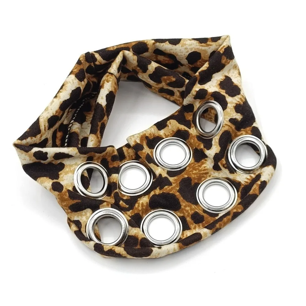 Stretchy Punk Headwrap with Eyelets Steampunk Rock Hollowed Out Eyelets Headband Metal Snake Print Grunge Style Headbands
Stretchy Punk Headwrap with Eyelets Steampunk Rock Hollowed Out Eyelets Headband Metal Snake Print Grunge Style Headbands