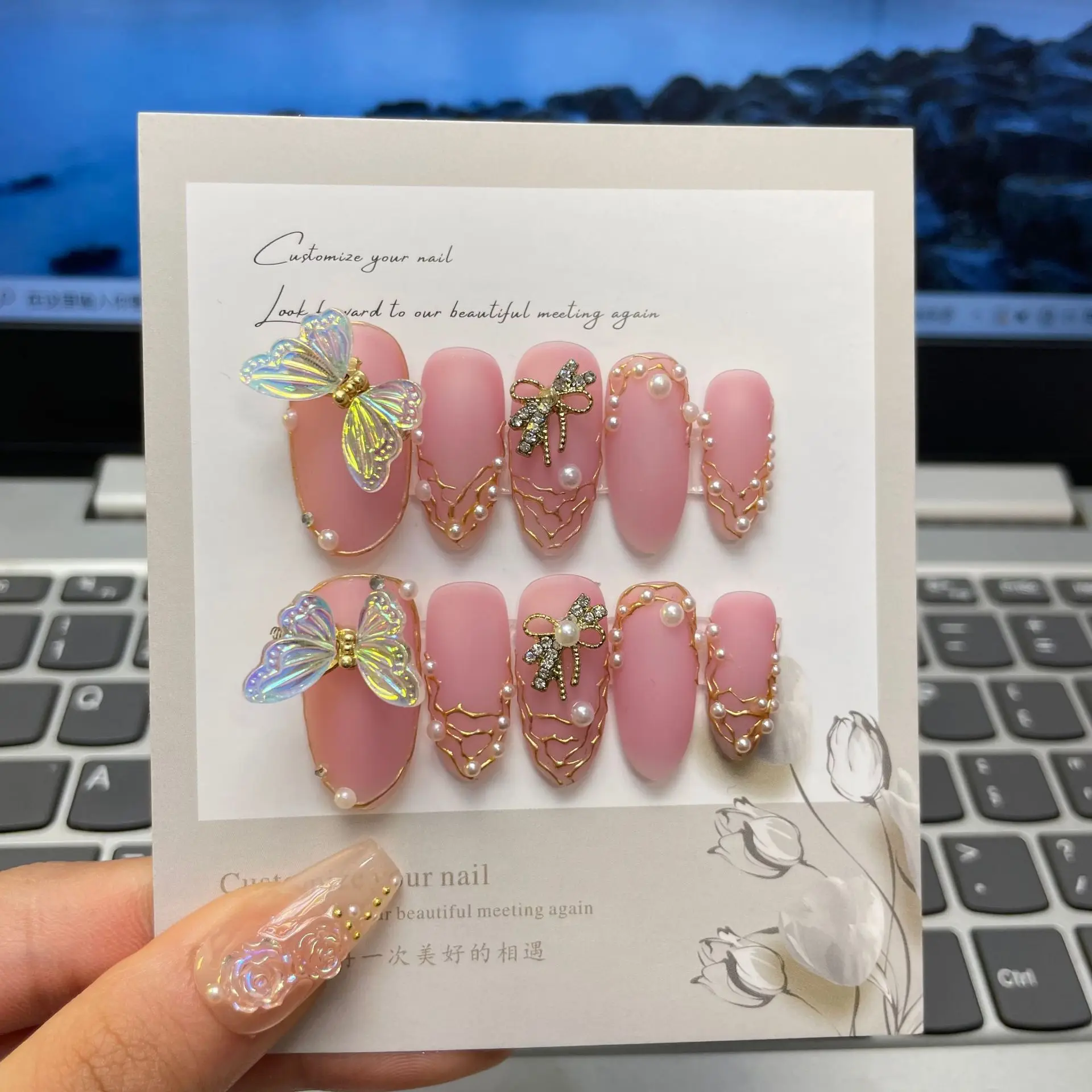10 pcs Luxury Handmade Press on Nails Midddle Baroque Butterfly Design False Nails with 4-PIECE Tool Adhesive Nail Glue Tabs
10 pcs Luxury Handmade Press on Nails Midddle Baroque Butterfly Design False Nails with 4-PIECE Tool Adhesive Nail Glue Tabs
