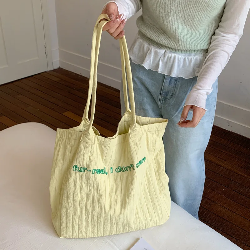 Casual Shoulder Bag for Women 2026 New Fashion Large College Students Class Female Commuter Tote Shopper Bag Ladies Hand Bags
Casual Shoulder Bag for Women 2026 New Fashion Large College Students Class Female Commuter Tote Shopper Bag Ladies Hand Bags