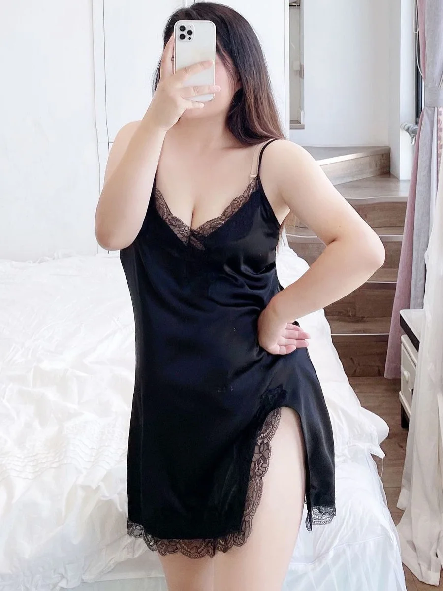 plus Size Ice Silk Sleep Dress V-Neck Open Split Strap Lightweight Summer Casual Home Wear Mid-Length for Young Women
plus Size Ice Silk Sleep Dress V-Neck Open Split Strap Lightweight Summer Casual Home Wear Mid-Length for Young Women