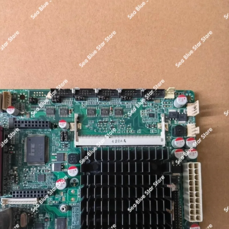 Интегрированная машиностроительная плата SV1-25526 D2550 с двумя сетевыми интерфейсами, 6COM, LVDS, 20-контактным разъемом питания.
Интегрированная машиностроительная плата SV1-25526 D2550 с двумя сетевыми интерфейсами, 6COM, LVDS, 20-контактным разъемом питания.