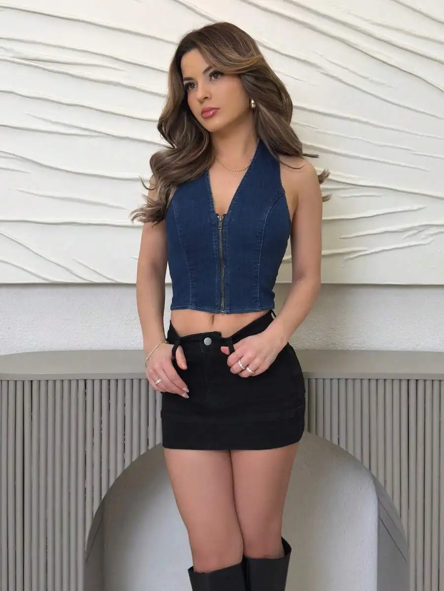 Denim Halter Neck Zip Up Crop Top Backless
Denim Halter Neck Zip Up Crop Top Backless