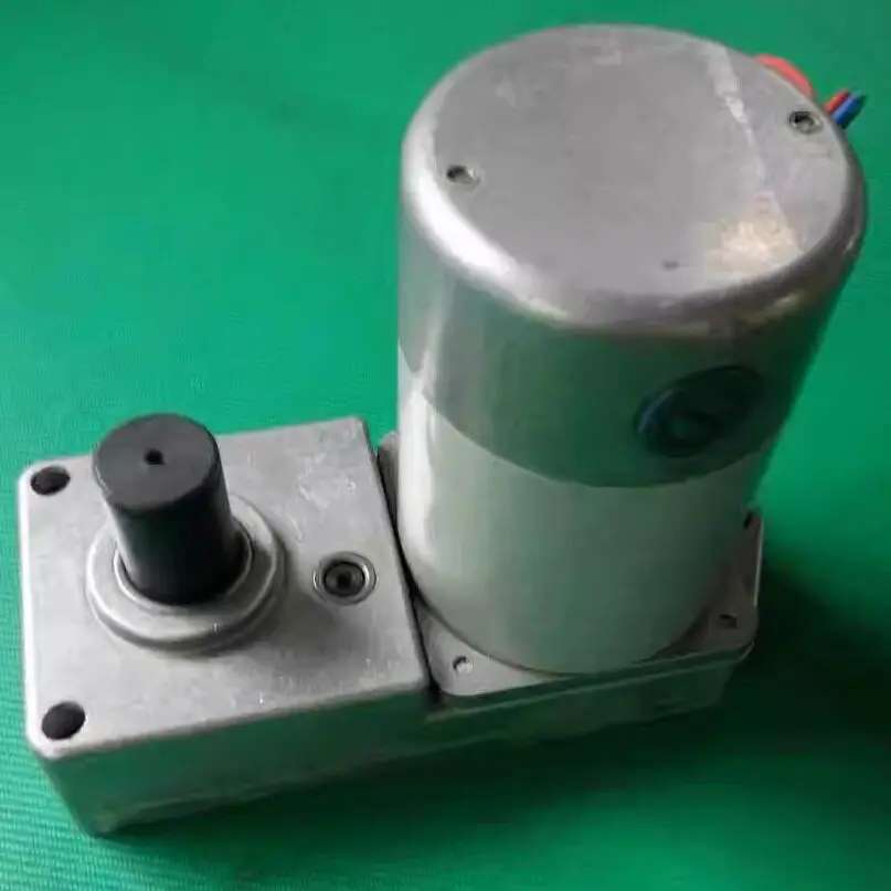 Permanent magnet DC motor ZYJ-220-66-VS1/FN12 ZW20 ZW32 ZN63 special motor
Permanent magnet DC motor ZYJ-220-66-VS1/FN12 ZW20 ZW32 ZN63 special motor