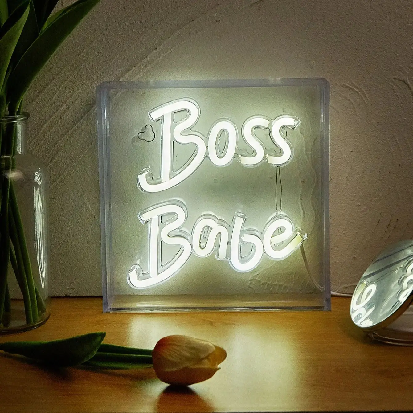 Светодиодная неоновая вывеска Chi-buy, USB-светильник «Boss Babe», ночник, подходит для спальни, свадьбы, игровой комнаты, в подарок
Светодиодная неоновая вывеска Chi-buy, USB-светильник «Boss Babe», ночник, подходит для спальни, свадьбы, игровой комнаты, в подарок