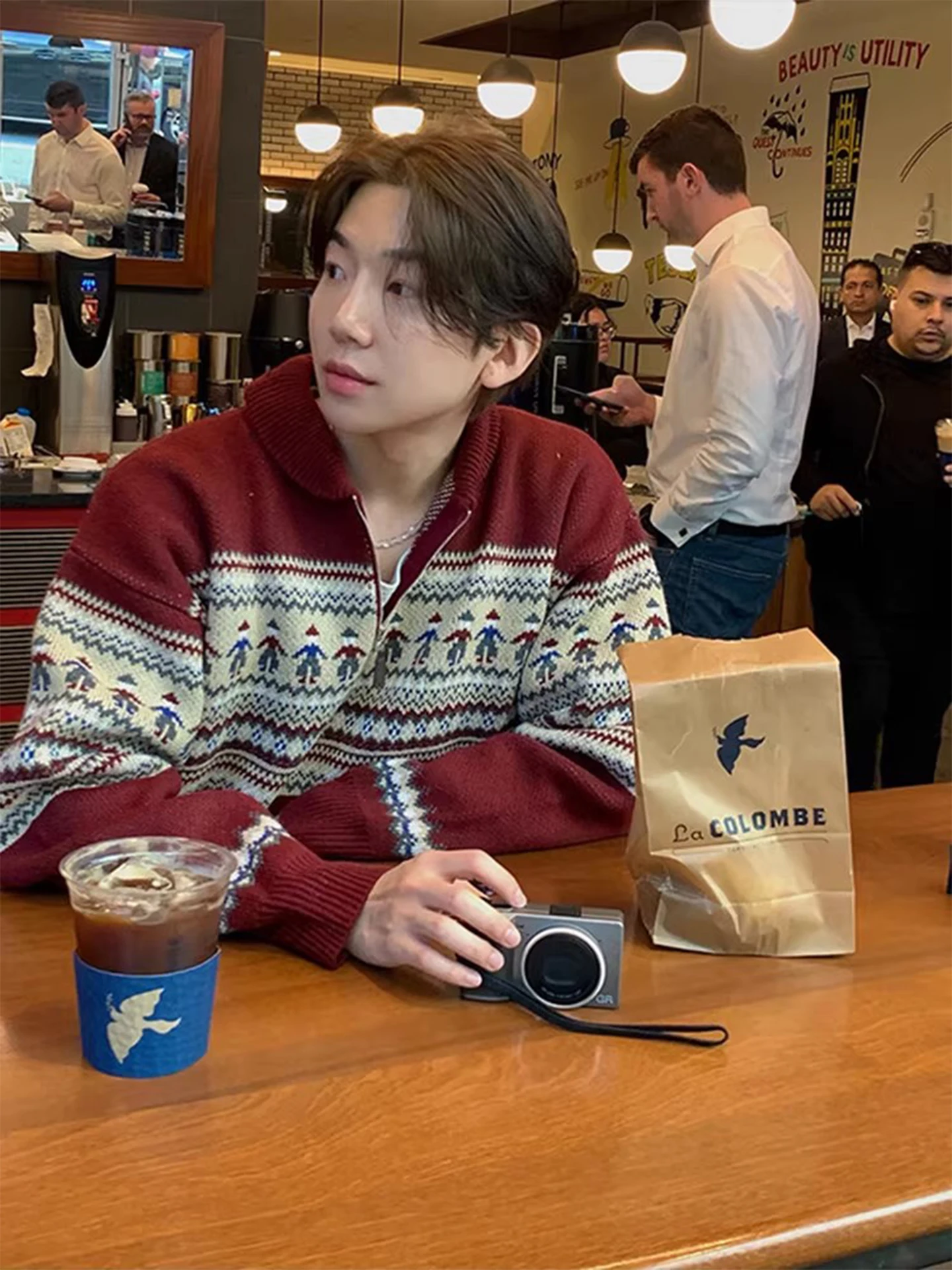 Thiened Contrast Color Knitted Sweater Men Women Autumn Winter Warm Woolen Pullover Youthful Sle Regular Length Long Sve
Thiened Contrast Color Knitted Sweater Men Women Autumn Winter Warm Woolen Pullover Youthful Sle Regular Length Long Sve