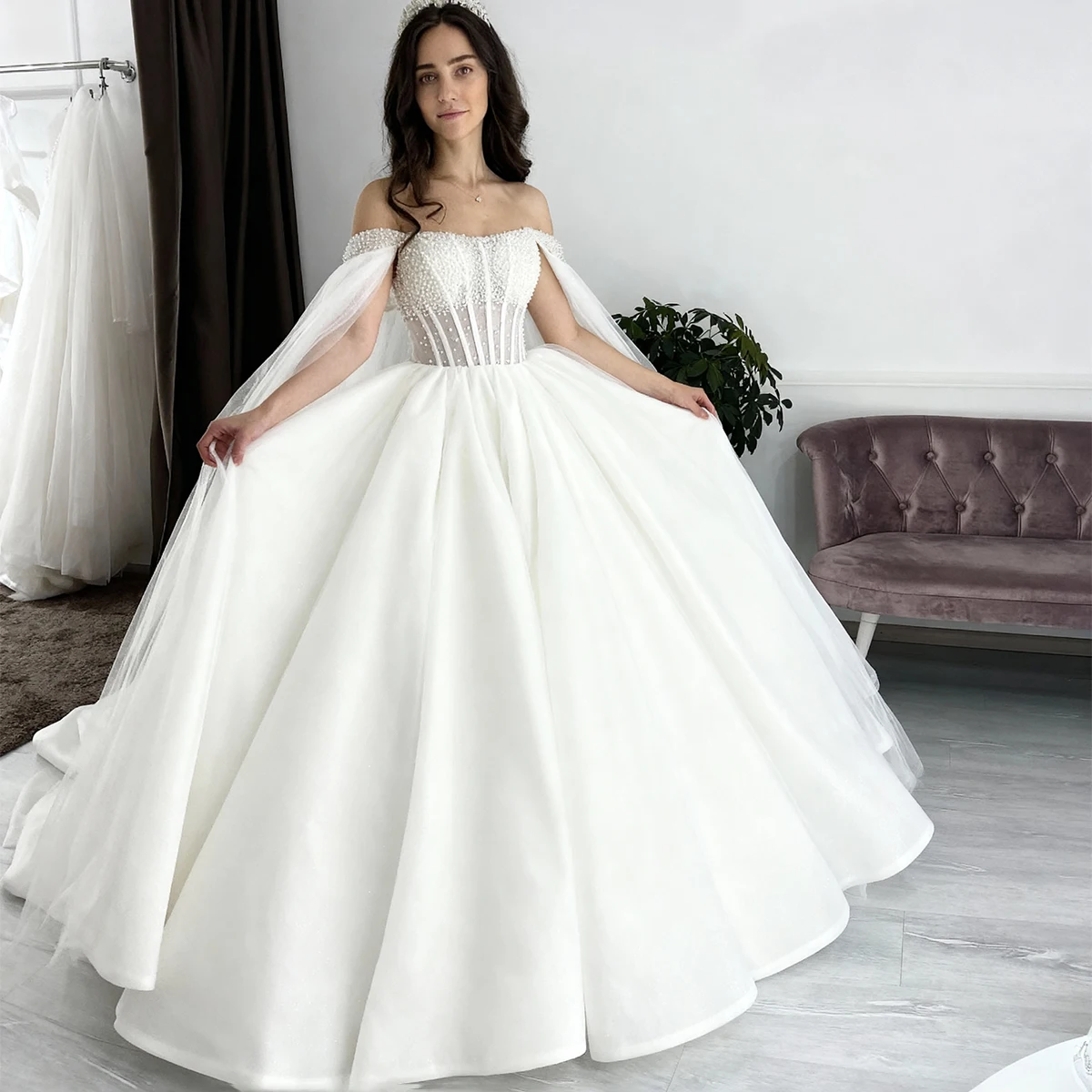 Classic Vestidos Novia Tulle Long Ball Gown Wedding Dresses With Train A Line Off Shoulder Beaded Bridal Party Gown For Bride
Classic Vestidos Novia Tulle Long Ball Gown Wedding Dresses With Train A Line Off Shoulder Beaded Bridal Party Gown For Bride