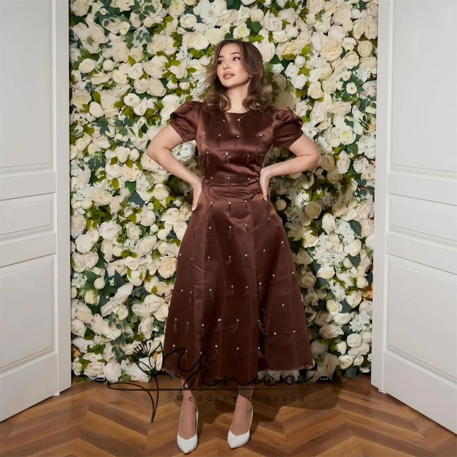 Customized Luxurious Women's Evening Dresses for Special Occasions Medium Length Customized Satin Elegant Party Dresses Dress
Customized Luxurious Women's Evening Dresses for Special Occasions Medium Length Customized Satin Elegant Party Dresses Dress