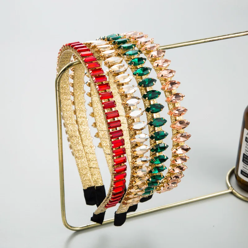 Minimalist Thin Gold Glitter Hairband Single Row Rectangle Emerald Crystal Headband Wedding Bridal Headwear Dainty Hair Piece
Minimalist Thin Gold Glitter Hairband Single Row Rectangle Emerald Crystal Headband Wedding Bridal Headwear Dainty Hair Piece