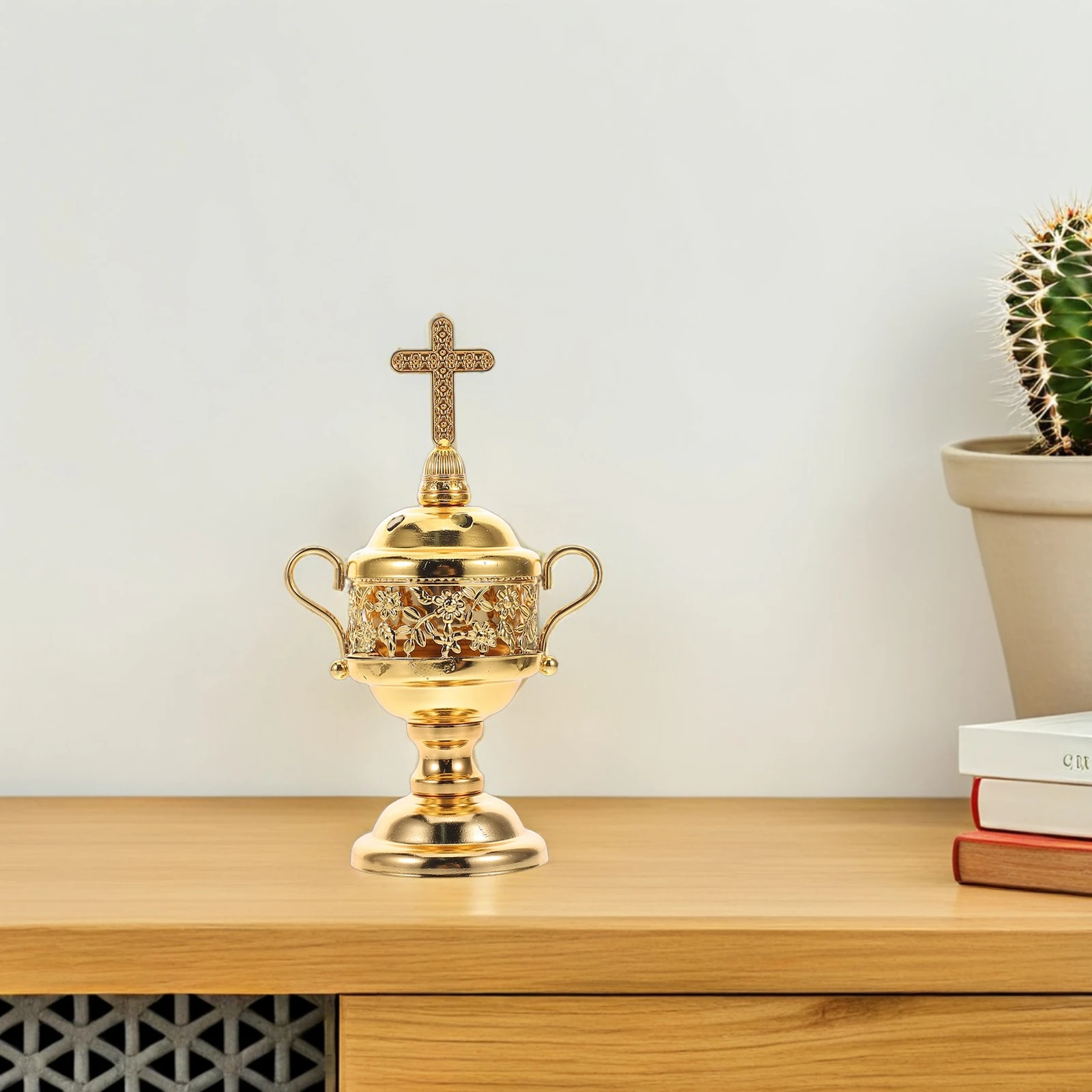 Golden Middle Eastern Incense Burner Metal Hollow Censer Decorative Aromatherapy Home nament Desktop Vintage Cone for Bedroom
Golden Middle Eastern Incense Burner Metal Hollow Censer Decorative Aromatherapy Home nament Desktop Vintage Cone for Bedroom