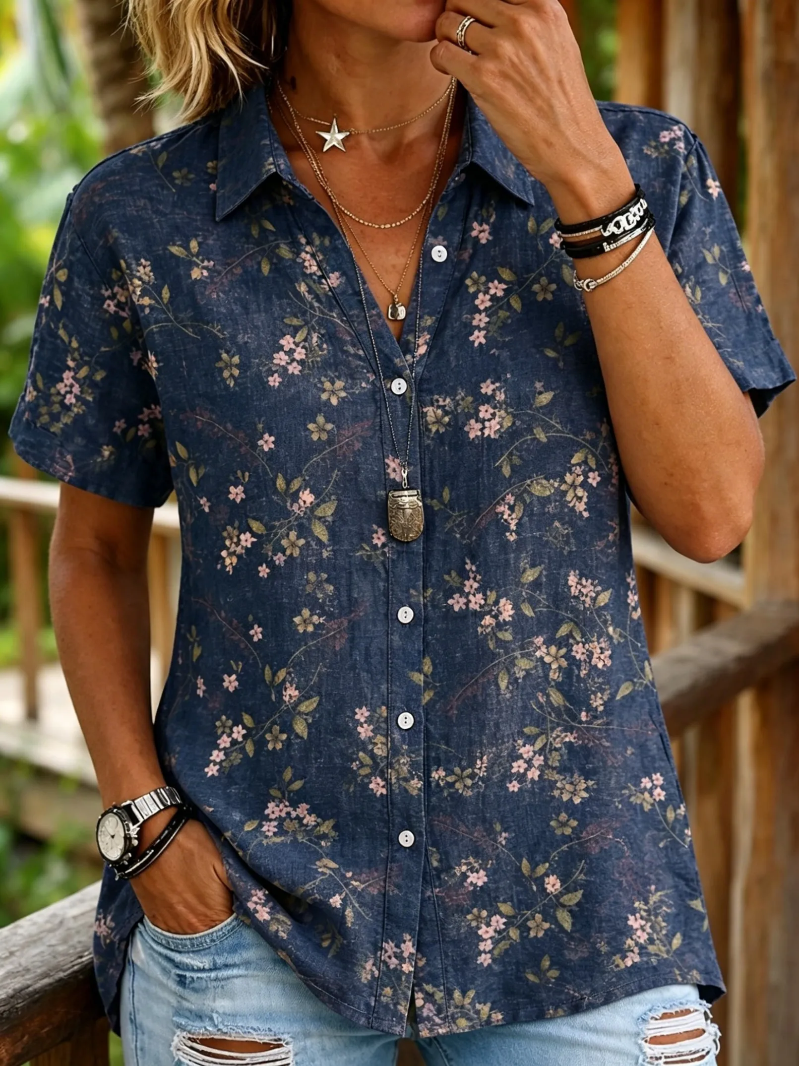 Women's Short Sleeve Lapel Vintage Floral Print Button-Up Shirt, Casual Tops for Spring Summer Daily & Holiday Wear
Women's Short Sleeve Lapel Vintage Floral Print Button-Up Shirt, Casual Tops for Spring Summer Daily & Holiday Wear