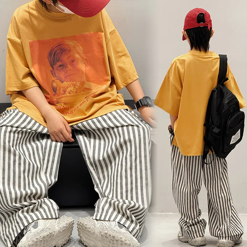 Children's T-shirt 2025 summer new boys and girls short-sleeved printed loose casual top
Children's T-shirt 2025 summer new boys and girls short-sleeved printed loose casual top