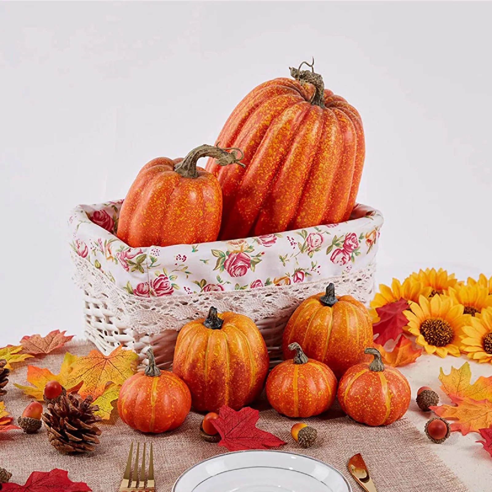 New Pattern 7 Pieces Faux Pumpkins Ornament Plastic Foam Pumpkin Furniture Desk Table Decor Halloween Christmas Party Decoration
New Pattern 7 Pieces Faux Pumpkins Ornament Plastic Foam Pumpkin Furniture Desk Table Decor Halloween Christmas Party Decoration