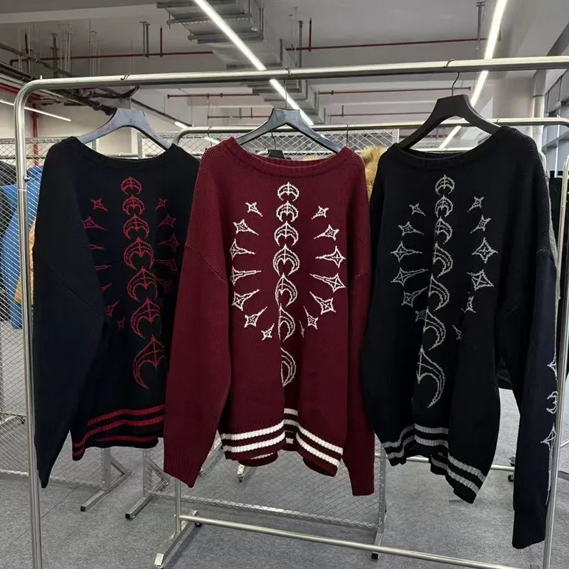 High Street THUG CLUB Универсальный вязаный свитер со звездами и луной с логотипом, мужские повседневные модные пуловеры, мужская одежда
High Street THUG CLUB Универсальный вязаный свитер со звездами и луной с логотипом, мужские повседневные модные пуловеры, мужская одежда