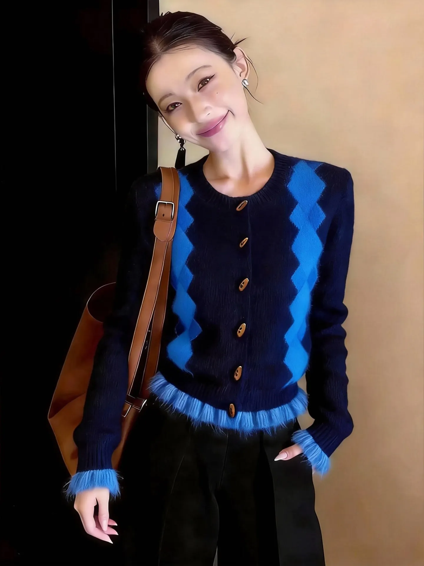 Faionable Color Blo Diamond Pattern Knitted Open Cardigan Women's Sli k Blue Anti Aging Top Spring New Arrival
Faionable Color Blo Diamond Pattern Knitted Open Cardigan Women's Sli k Blue Anti Aging Top Spring New Arrival