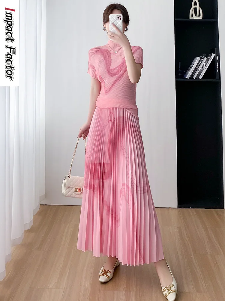 Temperament Fashion Casual Women's Spring New Print Corn Pleated Short Sleeved T-shirt Elastic Waist Long Dress Two Piece Set
Temperament Fashion Casual Women's Spring New Print Corn Pleated Short Sleeved T-shirt Elastic Waist Long Dress Two Piece Set