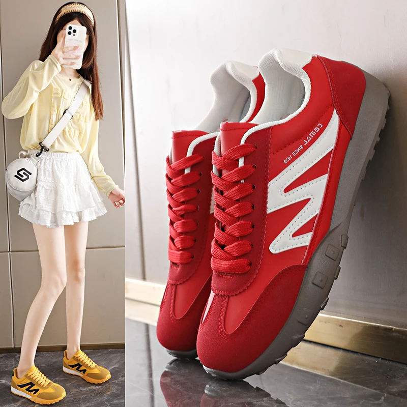 Breathable Autumn Casual Shoes for Women 2CM Sole Comfortable Lightweight Walking Sneakers for Fall Daily Wear
Breathable Autumn Casual Shoes for Women 2CM Sole Comfortable Lightweight Walking Sneakers for Fall Daily Wear
