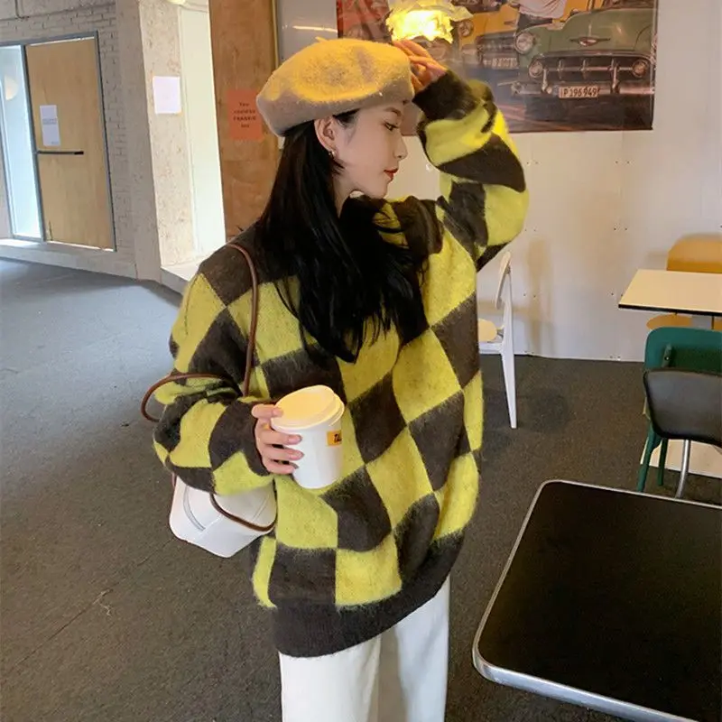 Pullover sweater autumn and winter sweater loose o neck female student Korean outer wear all-match pullover top knitted sweater
Pullover sweater autumn and winter sweater loose o neck female student Korean outer wear all-match pullover top knitted sweater