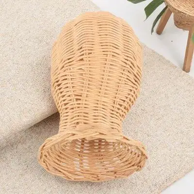 Desktop Hat Display Stand Rattan Woven Rack for Retail Shop Mall Cap Holder Store Display Organizer Rattan Holder for Salon
Desktop Hat Display Stand Rattan Woven Rack for Retail Shop Mall Cap Holder Store Display Organizer Rattan Holder for Salon