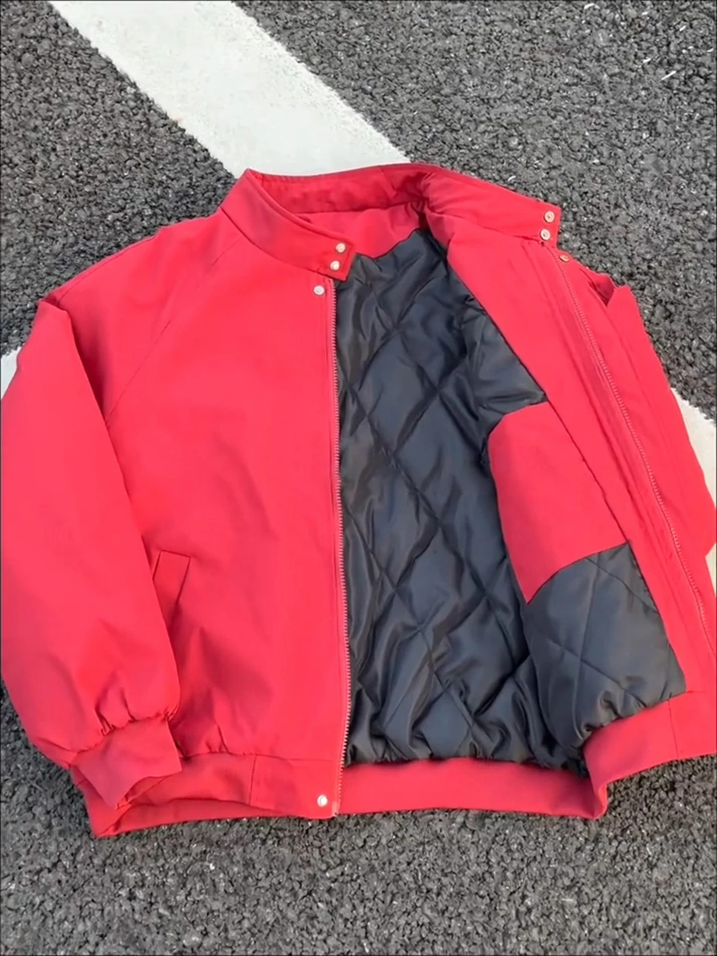 Мужская куртка Cleanfit Harrington из хлопка, утепленная, с воротником-стойкой, осенне-зимняя, в американском стиле, свободного кроя, из полиэстера.
Мужская куртка Cleanfit Harrington из хлопка, утепленная, с воротником-стойкой, осенне-зимняя, в американском стиле, свободного кроя, из полиэстера.