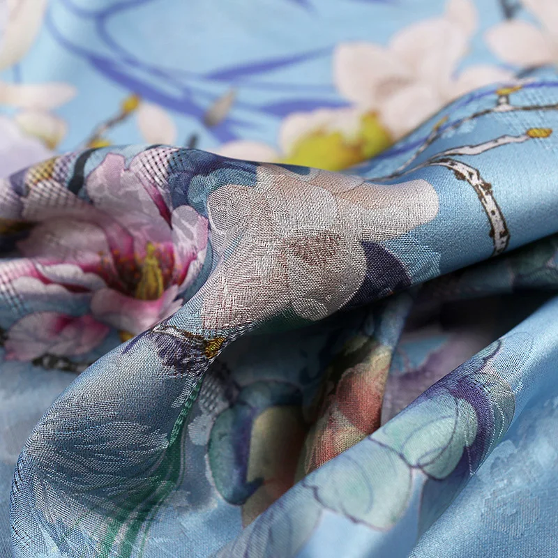 Red Floral Printed Yarn Fabric Vintage Digital Printing Soft High Quality Dress Material Spring Sewing Accessories Wholesale
Red Floral Printed Yarn Fabric Vintage Digital Printing Soft High Quality Dress Material Spring Sewing Accessories Wholesale