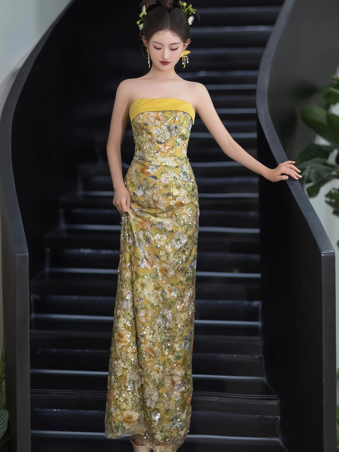 Элегантный китайский утренний халат для женщин: свадебный, для тостов, для помолвки, с открытыми плечами, роскошный, летний
Элегантный китайский утренний халат для женщин: свадебный, для тостов, для помолвки, с открытыми плечами, роскошный, летний