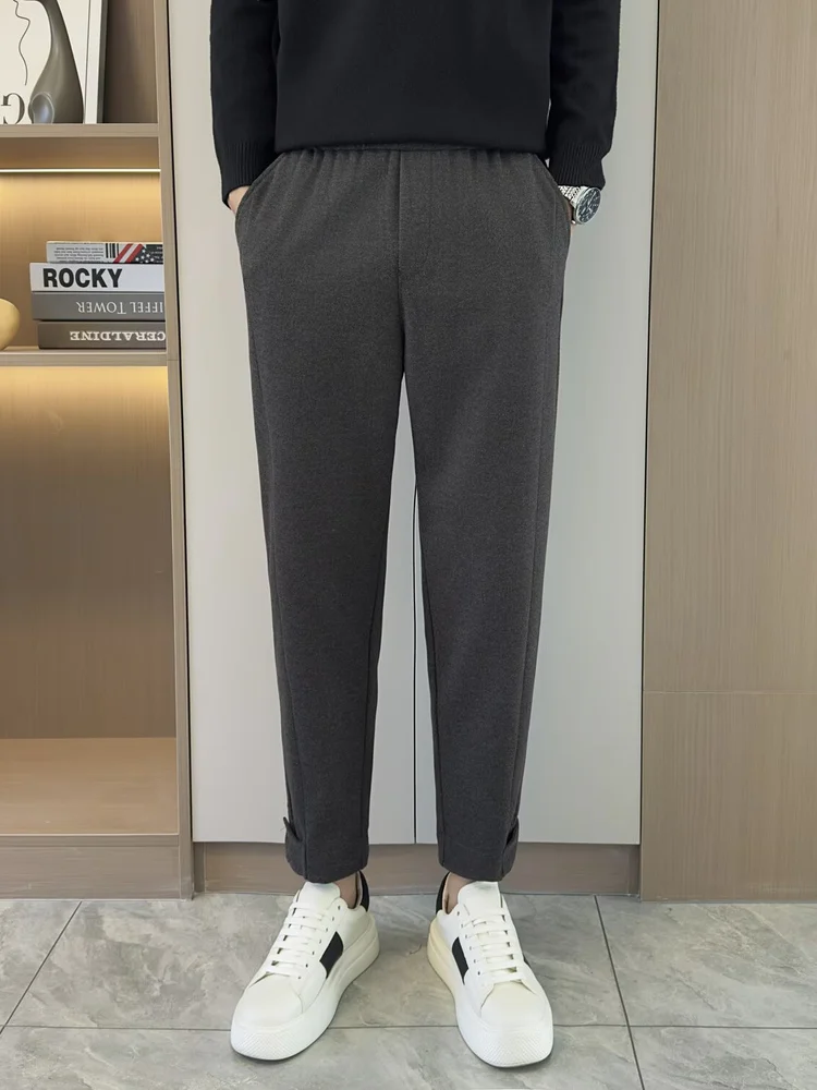 Youth Sports Pants Loose Straight Leg Elastic Waist Casual Sweatpants for Boys Spring Autumn Anti-Wrinkle Polyester Fiber
Youth Sports Pants Loose Straight Leg Elastic Waist Casual Sweatpants for Boys Spring Autumn Anti-Wrinkle Polyester Fiber