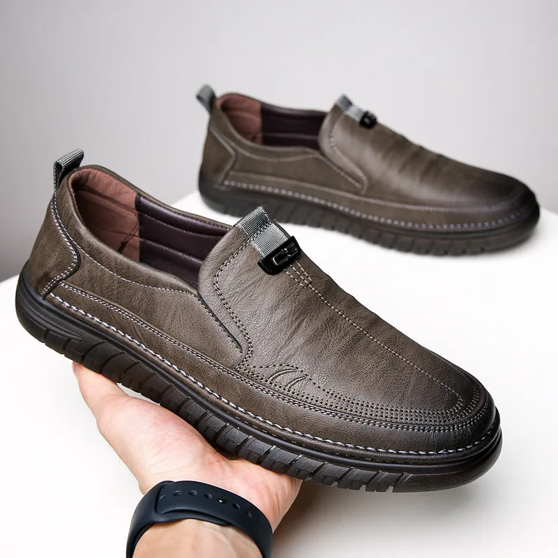 PU Leather Men Shoes Trendy Loafers Moccasins Breathable Sneakers Slip-on Comfortable Driving Shoes Business Office Man Shoes
PU Leather Men Shoes Trendy Loafers Moccasins Breathable Sneakers Slip-on Comfortable Driving Shoes Business Office Man Shoes
