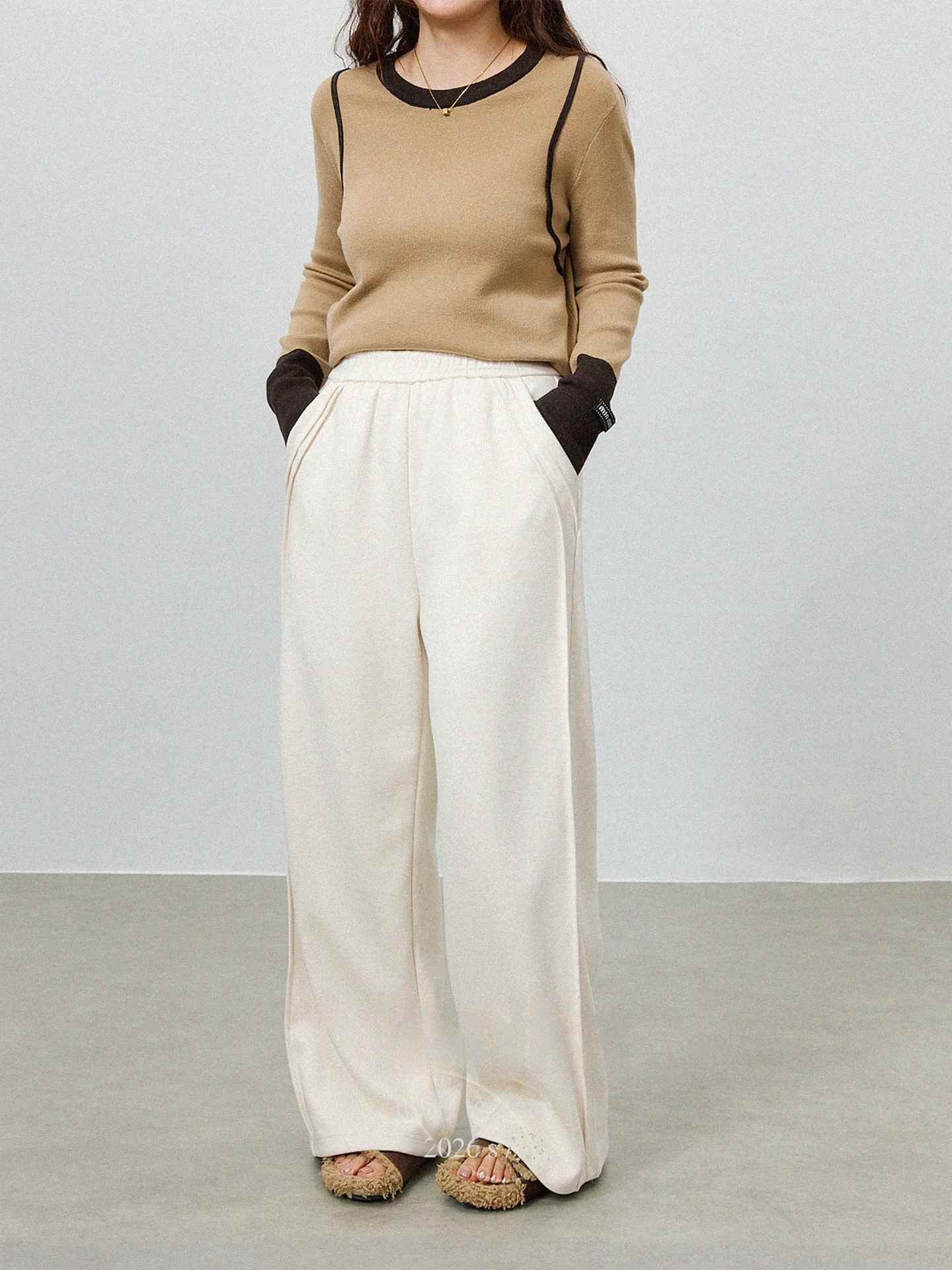 High Waist Loose Straight Leg Sports Casual Pants plus Size Women's Faionable Wide Leg Pants Comfortable Cotton Trousers
High Waist Loose Straight Leg Sports Casual Pants plus Size Women's Faionable Wide Leg Pants Comfortable Cotton Trousers