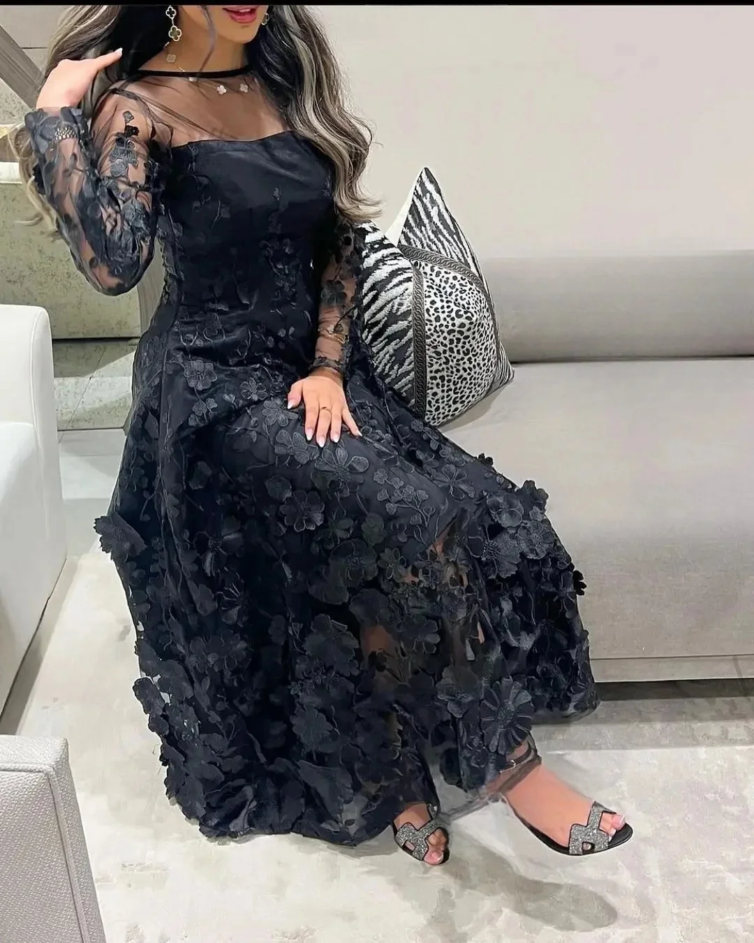 Black Lace Long Sleeves Bespoke Occasion Gown Evening Dresses Prom Pastrol Unisex Jersey Retro Dubai Saudi Arabic Customized
Black Lace Long Sleeves Bespoke Occasion Gown Evening Dresses Prom Pastrol Unisex Jersey Retro Dubai Saudi Arabic Customized