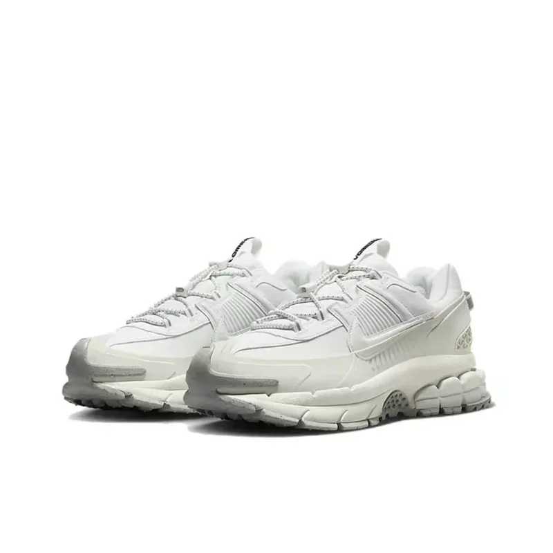 Nike Zoom Vomero Roam Summit White Классические универсальные нескользящие амортизирующие мужские и женские кроссовки Спортивные кроссовки HV6410-100
Nike Zoom Vomero Roam Summit White Классические универсальные нескользящие амортизирующие мужские и женские кроссовки Спортивные кроссовки HV6410-100