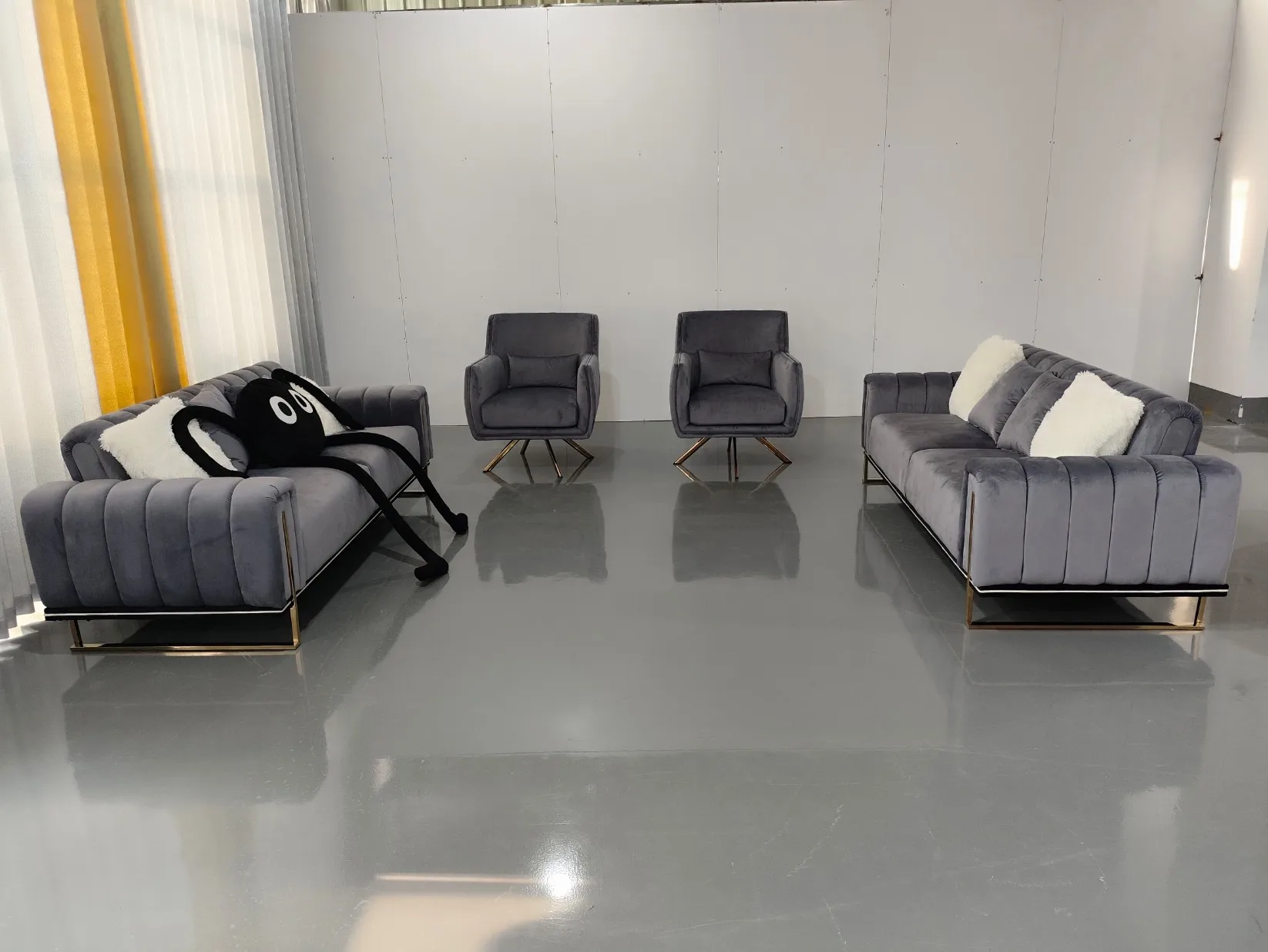 # Home Custom Modern Design Comfortable Golden Sofa Legs Support Performance Strong Indoor Living Room Sofa
# Home Custom Modern Design Comfortable Golden Sofa Legs Support Performance Strong Indoor Living Room Sofa