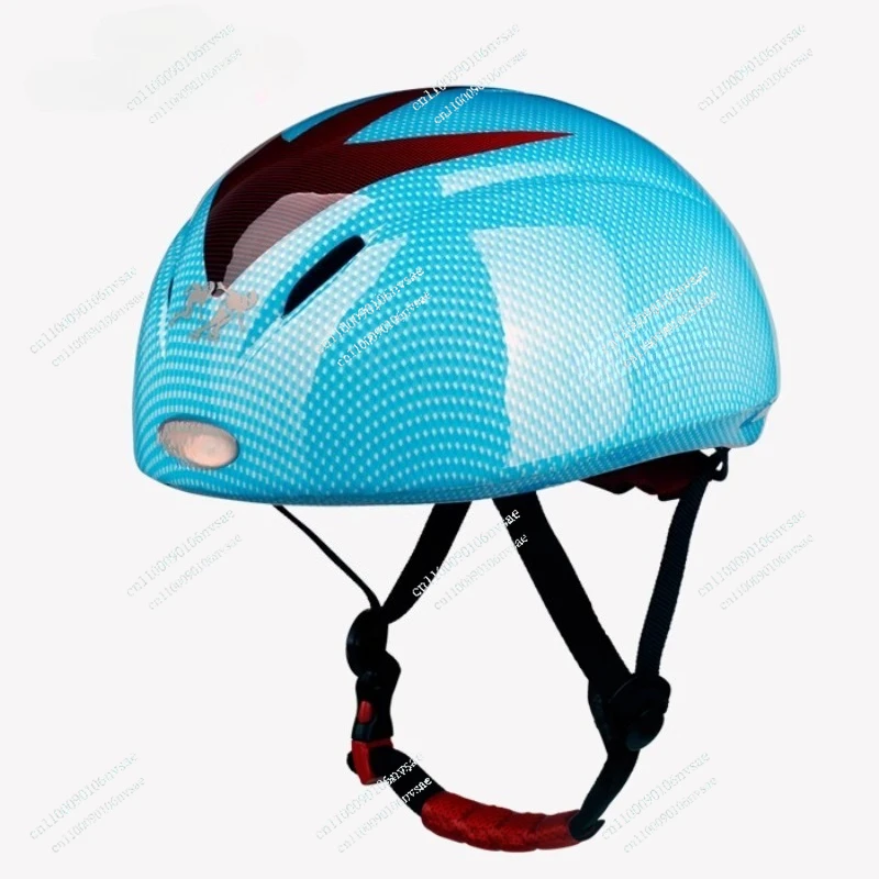 Skating Ice Snow Sports Integrated Molding Short Track Speed Roller Skating Helmet High-quality Unisex General Bike Safety Cap 1
Skating Ice Snow Sports Integrated Molding Short Track Speed Roller Skating Helmet High-quality Unisex General Bike Safety Cap 1