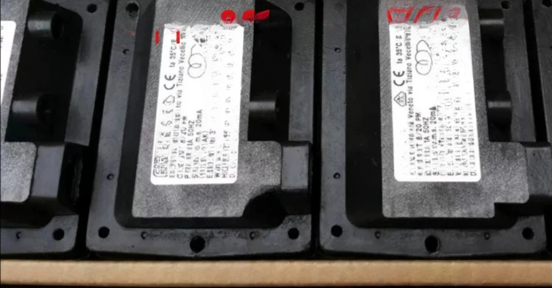 Трансформатор зажигания 8 кВ, комплект высокого напряжения зажигания 2x5 кВ, аксессуары для двигателя горения
Трансформатор зажигания 8 кВ, комплект высокого напряжения зажигания 2x5 кВ, аксессуары для двигателя горения