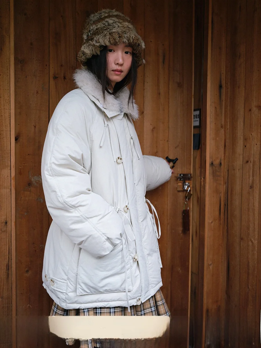 Женское утепленное длинное пуховое пальто Blueerror с меховым воротником и большими карманами, теплое зимнее пальто свободного кроя во французском стиле
Женское утепленное длинное пуховое пальто Blueerror с меховым воротником и большими карманами, теплое зимнее пальто свободного кроя во французском стиле