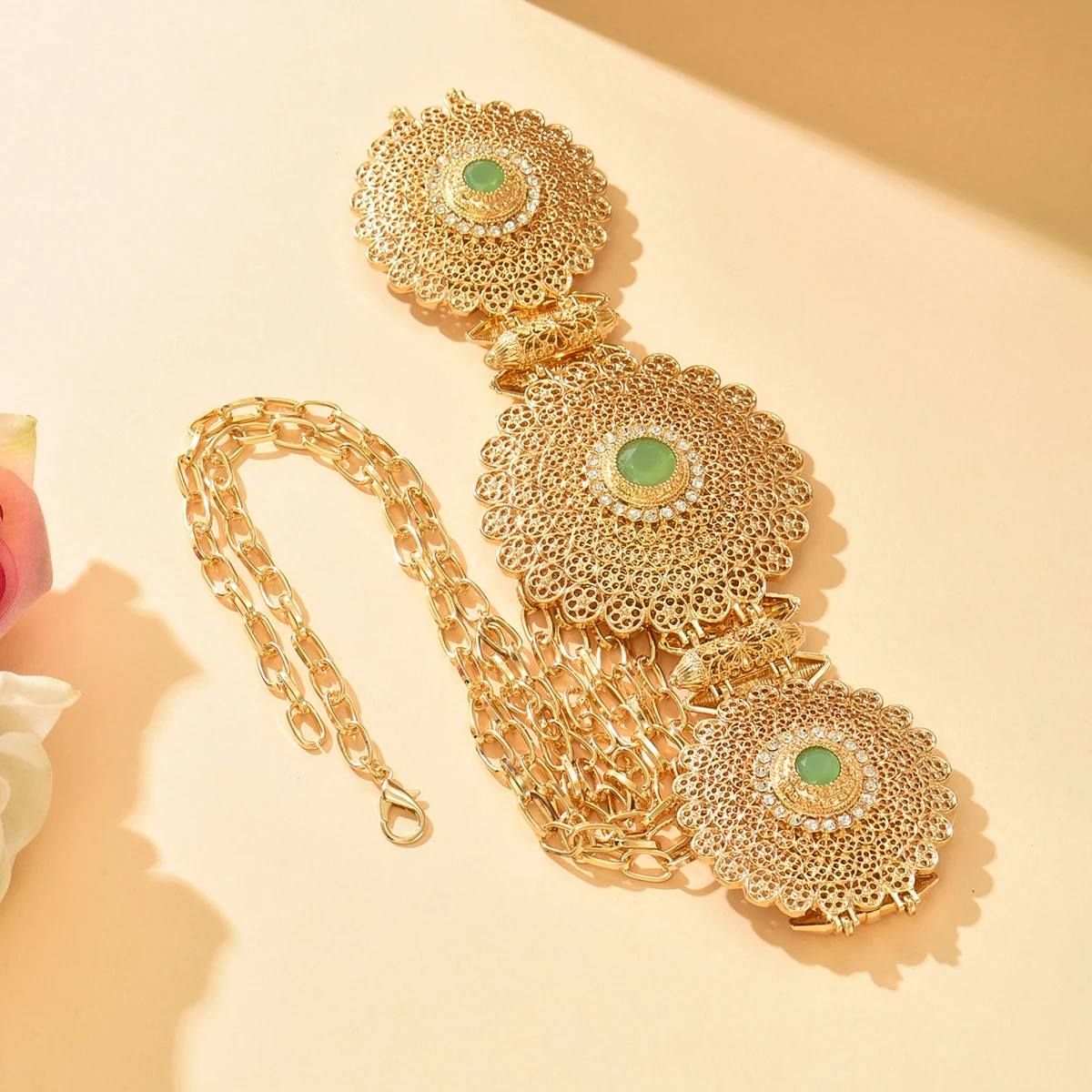Arabic Bride Jewelry Vintage Morocco Caftan Belt Metal Flower Waist Chain For Women Gold Color Wedding Dress Belt
Arabic Bride Jewelry Vintage Morocco Caftan Belt Metal Flower Waist Chain For Women Gold Color Wedding Dress Belt