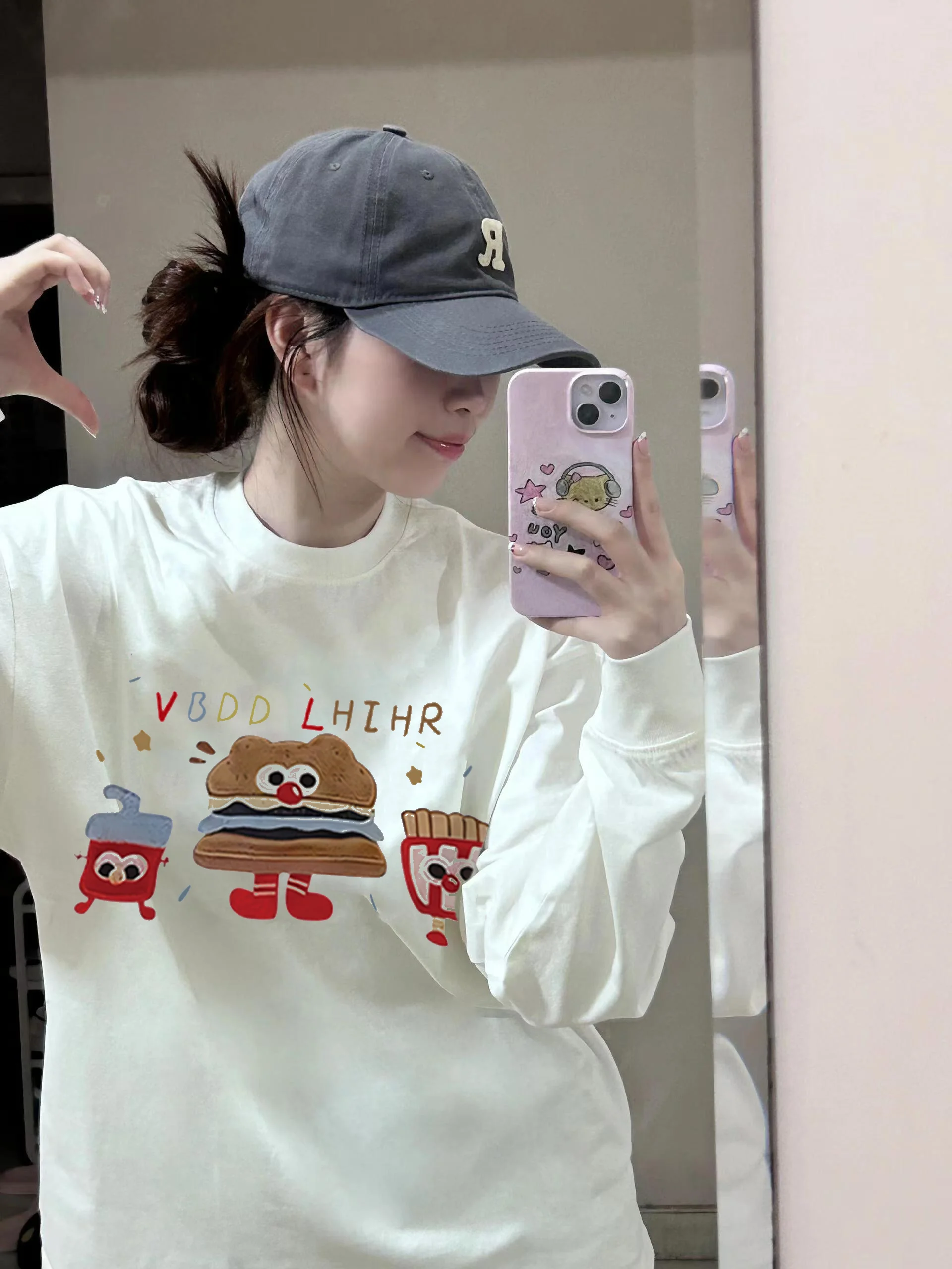 Женская хлопковая футболка большого размера с принтом «Бургер», свободного кроя, повседневная, с круглым вырезом, для весны и осени
Женская хлопковая футболка большого размера с принтом «Бургер», свободного кроя, повседневная, с круглым вырезом, для весны и осени