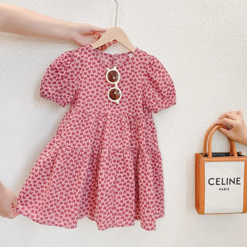 Fashionable Children's Clothing Summer New Girls' Fashionable Design Full Printed Love Short Sleeve Dress Trendy77070
Fashionable Children's Clothing Summer New Girls' Fashionable Design Full Printed Love Short Sleeve Dress Trendy77070