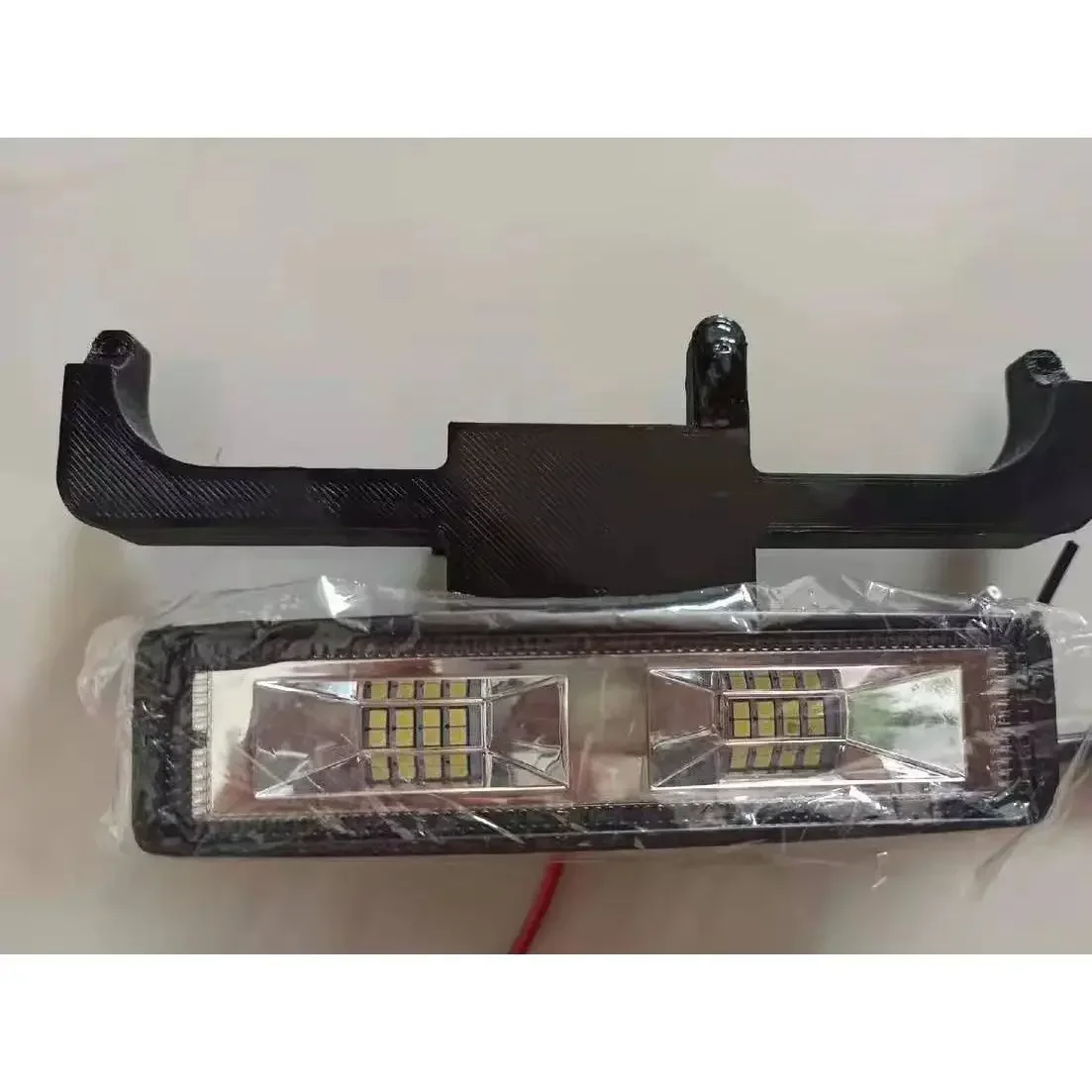 Hot SalesT16 T20 With Night Lighting Headlights For DJI Agras Drone Brand New Original Parts
Hot SalesT16 T20 With Night Lighting Headlights For DJI Agras Drone Brand New Original Parts