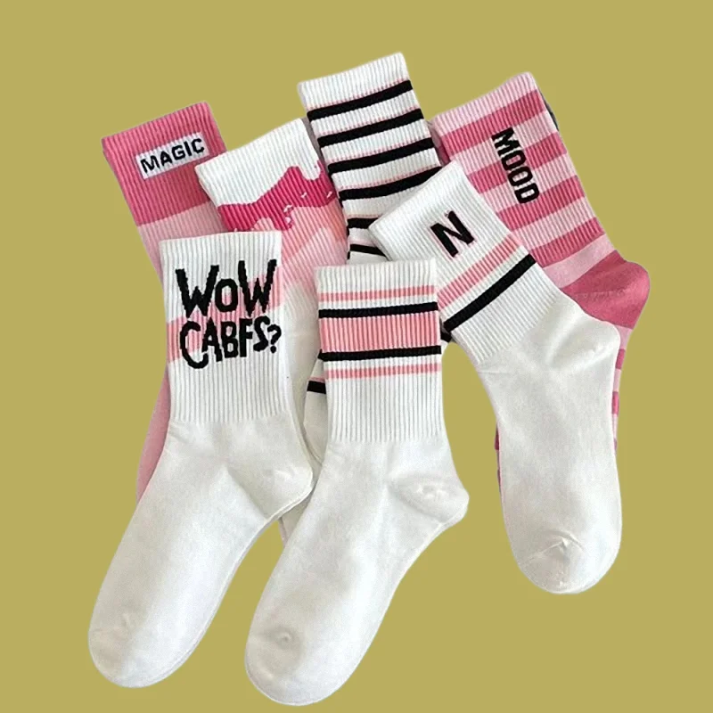 7/14 Pairs 2024 New Fashion High Quality Autumn Socks For Women Long Tube Versatile High Value Student Letter Casual Socks
7/14 Pairs 2024 New Fashion High Quality Autumn Socks For Women Long Tube Versatile High Value Student Letter Casual Socks